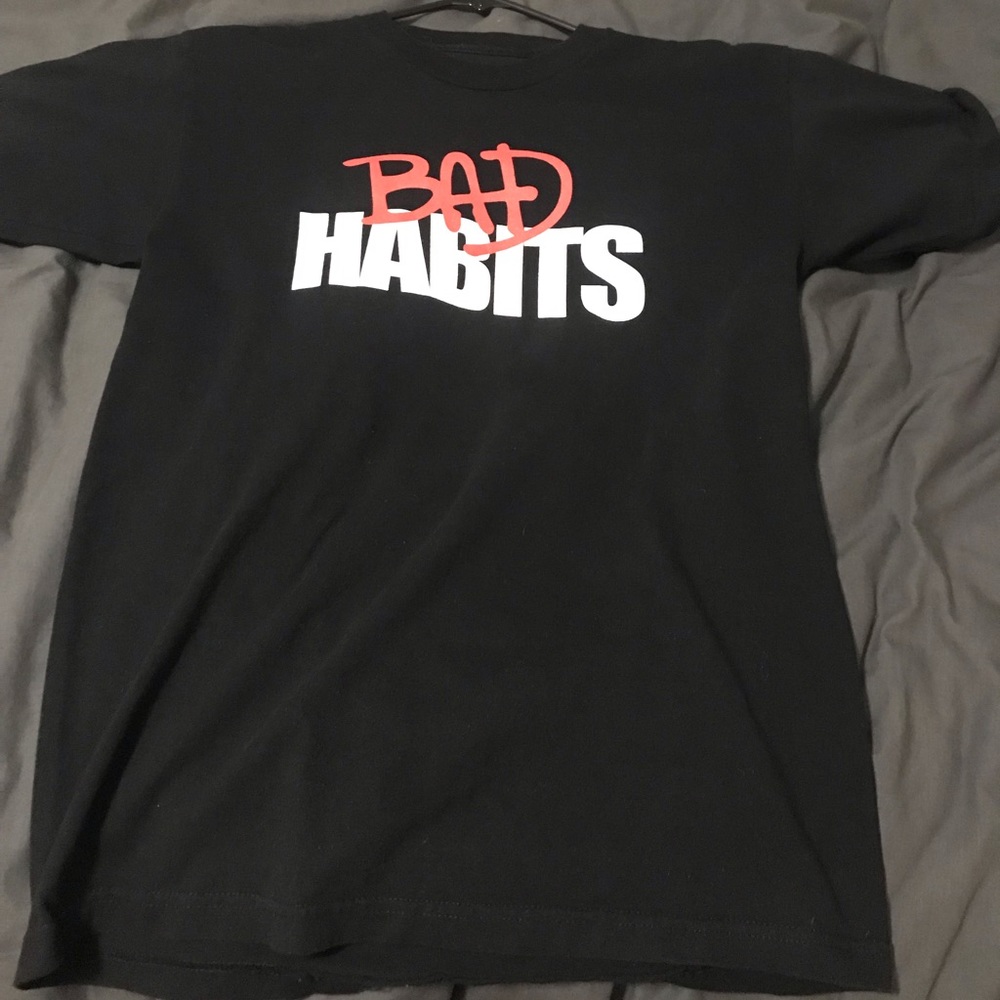VLONE BAD HABITS TEE (BLACK)